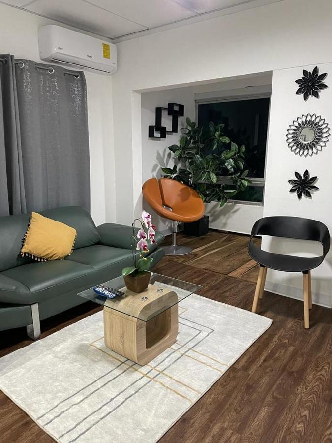 Serenade Lodging Rooms ปานามาซิตี้ ภายนอก รูปภาพ