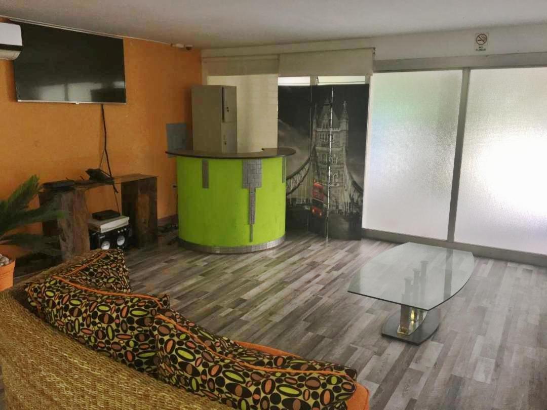 Serenade Lodging Rooms ปานามาซิตี้ ภายนอก รูปภาพ