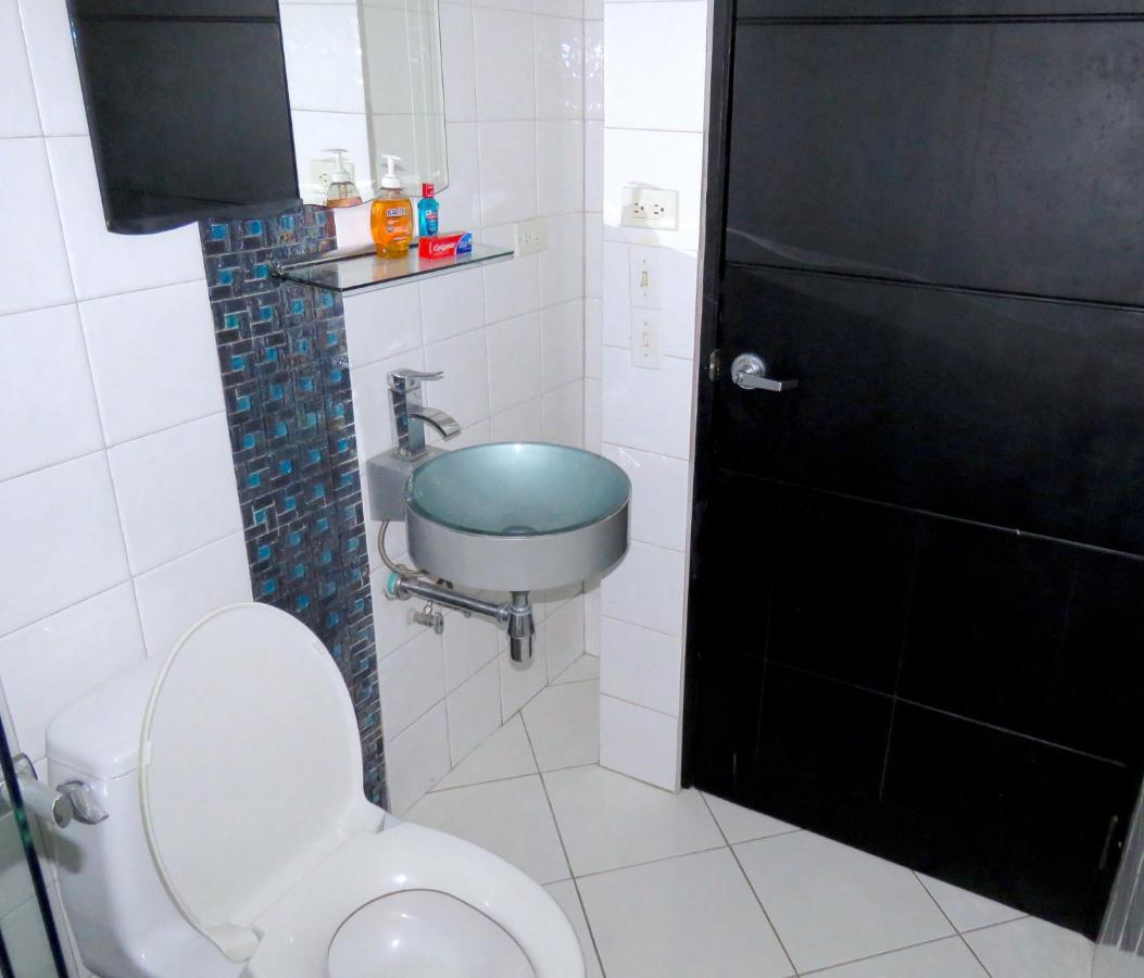 Serenade Lodging Rooms ปานามาซิตี้ ภายนอก รูปภาพ
