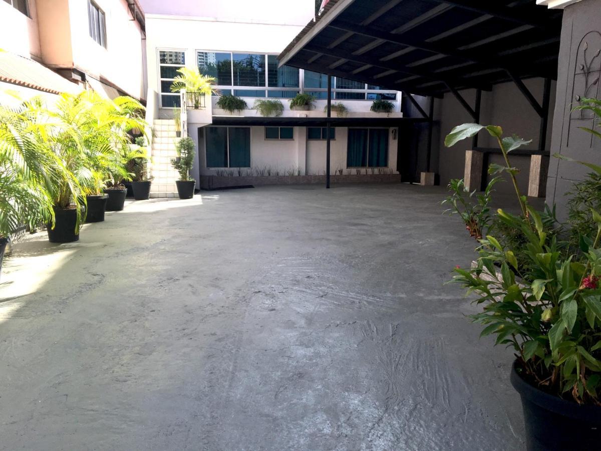 Serenade Lodging Rooms ปานามาซิตี้ ภายนอก รูปภาพ