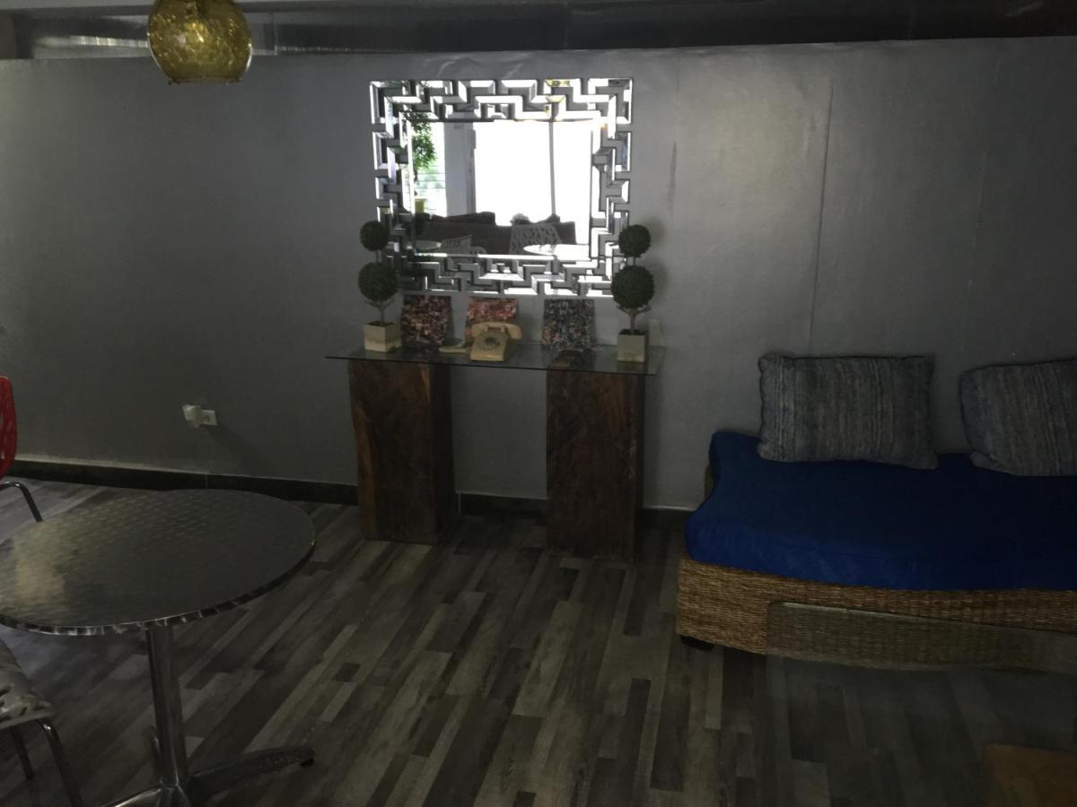 Serenade Lodging Rooms ปานามาซิตี้ ภายนอก รูปภาพ