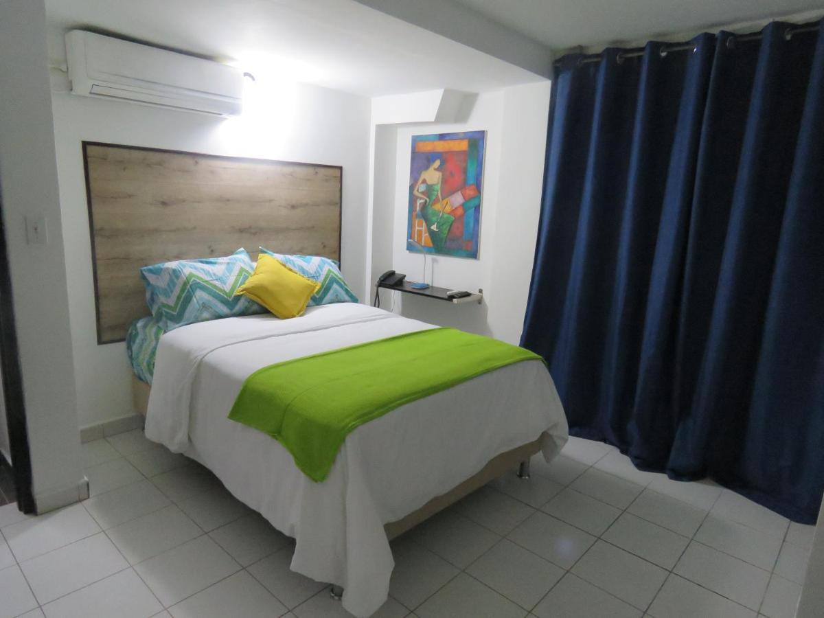 Serenade Lodging Rooms ปานามาซิตี้ ภายนอก รูปภาพ