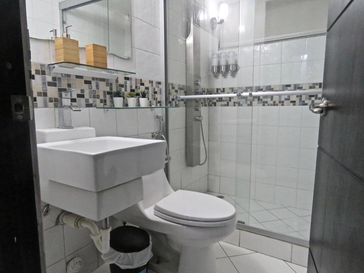 Serenade Lodging Rooms ปานามาซิตี้ ภายนอก รูปภาพ
